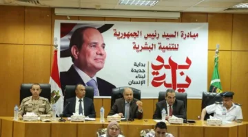 محافظ المنيا يطلب زيادة الجهود لتحسين الطرق وتقليل استهلاك الكهرباء