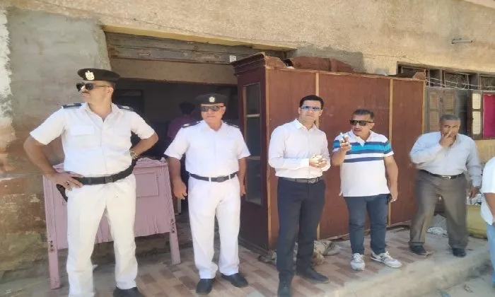 نائب محافظ مطروح يشرف على حملات واسعة ضد تجار الأثاث المستعمل والبائعين المتجولين