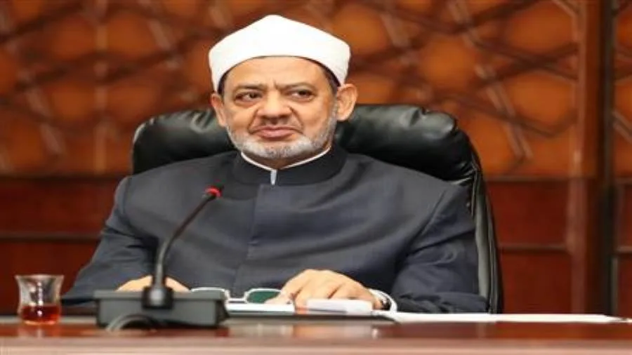 شيخ الأزهر يقدم التهاني للرئيس السيسي وللشعب المصري بمناسبة الذكرى الثانية عشرة لثورة 30 يونيو. شيخ الأزهر يقدم التهاني للرئيس السيسي وللشعب المصري بمناسبة الذكرى الثانية عشرة لثورة 30 يونيو.