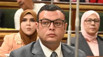 وزير الإسكان يستعرض مشروع قانون يتعلق بقواعد وإجراءات إدارة أملاك الدولة الخاصة