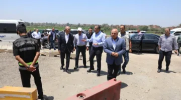وزير الصناعة يشرف على صيانة المرحلة الأولى لمشروع تحسين الطريق الدائري الإقليمي