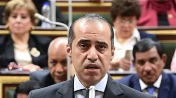 الوزير فوزي يقدم تعازيه لعائلات ضحايا المنوفية: الحزن كبير والتعزية الحقيقية تكمن في اتخاذ التدابير اللازمة لمنع تكرار هذه الحوادث.