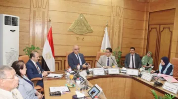 رئيس جامعة بنها ‘الجيزاوي’ يترأس اجتماع مجلس الجامعة بحضور محافظ القليوبية