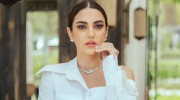 درة، خريجة قسم اللغات، تعمل في الزراعة مع والديها في أحداث مسلسل مشتهي