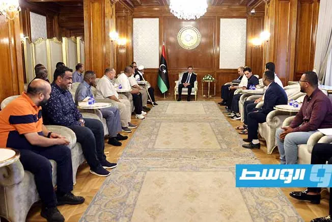 الدبيبة يؤكد على أهمية الالتزام بالجدول الزمني لمبادرات “عودة الحياة” في المنطقة الجنوبية.