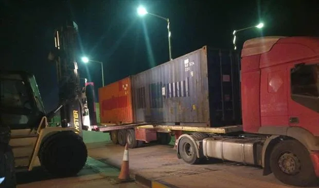 «الكهرباء» تزود ثلاث محطات بشحنة من قطع الغيار «الكهرباء» تزود ثلاث محطات بشحنة من قطع الغيار
