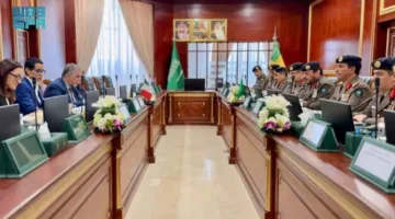 مدير الدفاع المدني يناقش القضايا المشتركة مع رئيس هيئة الحماية المدنية الإيطالية