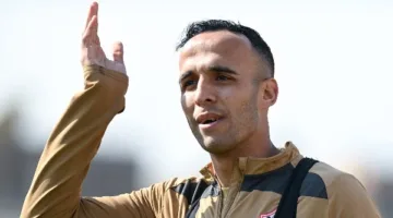 عروض سعودية لضم ناصر منسي، واللاعب يحيل الأمر لنادي الزمالك للمراجعة.