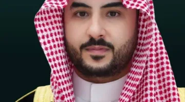 وزير الدفاع ورئيس الأركان الإيراني يناقشان المستجدات الحالية