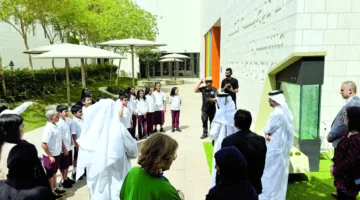 مشروع تعليمي بيئي مبتكر يدمج الاستدامة مع التكنولوجيا