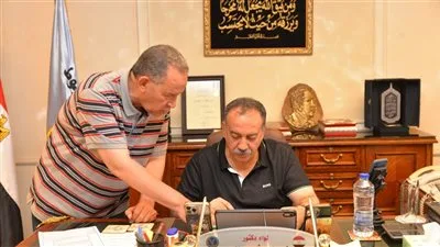محافظ أسيوط يوافق على تنسيق القبول للصف الأول الثانوي العام لعام 2025/2026 بحد أدنى 210 درجات