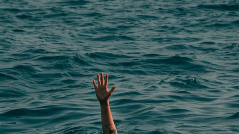 إنقاذ شابين من الغرق في خليج جونية
