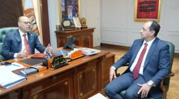 وزير العمل يجتمع بمدير صندوق مكافحة وعلاج الإدمان للتنسيق حول تأهيل وتشغيل “الشباب الذين تعافوا”