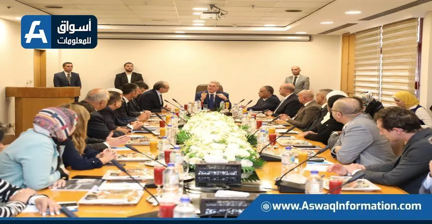 وزير البترول يستعرض أداء الإنتاج والتحديات المستقبلية بالتعاون مع شركة “إيني”