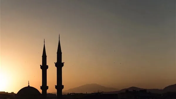 أوقات الصلاة وموعد أذان المغرب في القاهرة والمحافظات يوم الثلاثاء 24 يونيو 2025