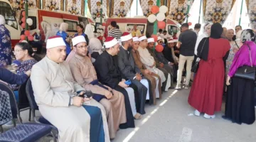 في مركز دمنهور الثقافي.. محافظ البحيرة تتابع أنشطة حملة التبرع بالدم