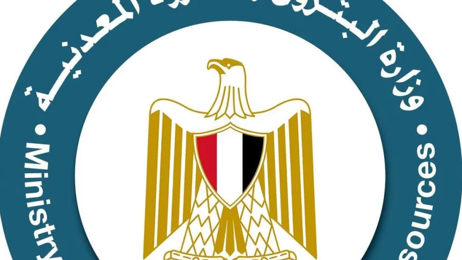 اكتشاف حديث في حقول النفط النادرة بالصحراء الغربية بإنتاج يبلغ 2500 برميل يوميًا