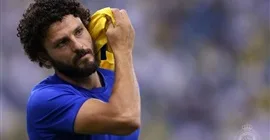 أسطورة هولندا يتحدث عن حسام غالي: سبب طرده من أوروبا