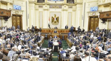وزير الشؤون النيابية للمجلس: قانون الإيجارات يضمن حقوق المستأجرين ويعالج مشكلة اجتماعية مستمرة منذ عقود.