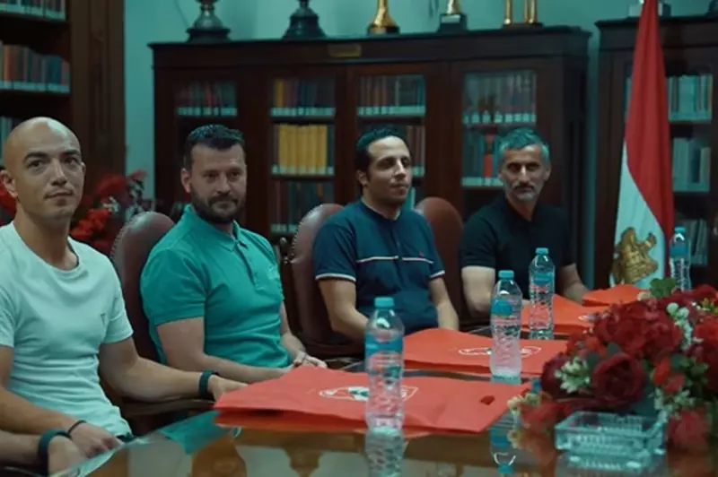 بعد توقيعه لعقد يمتد لثلاث سنوات.. أول رد من ريفيرو حول صفقة الأهلي الجديدة! بعد توقيعه لعقد يمتد لثلاث سنوات.. أول رد من ريفيرو حول صفقة الأهلي الجديدة!