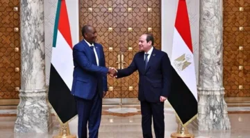 الرئيس السيسي يلتقي برئيس مجلس السيادة في السودان