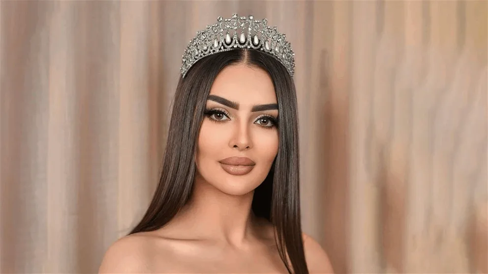ملكة جمال السعودية رومي القحطاني تظهر بإطلالة مثيرة للجدل: مظهر نحيف واهتمام خاص بحاجبيها. ملكة جمال السعودية رومي القحطاني تظهر بإطلالة مثيرة للجدل: مظهر نحيف واهتمام خاص بحاجبيها.