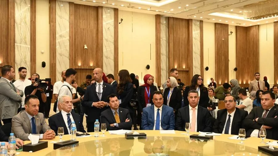 وزير الرياضة يشارك في مؤتمر توعية الشباب لمواجهة التحديات الراهنة وزير الرياضة يشارك في مؤتمر توعية الشباب لمواجهة التحديات الراهنة