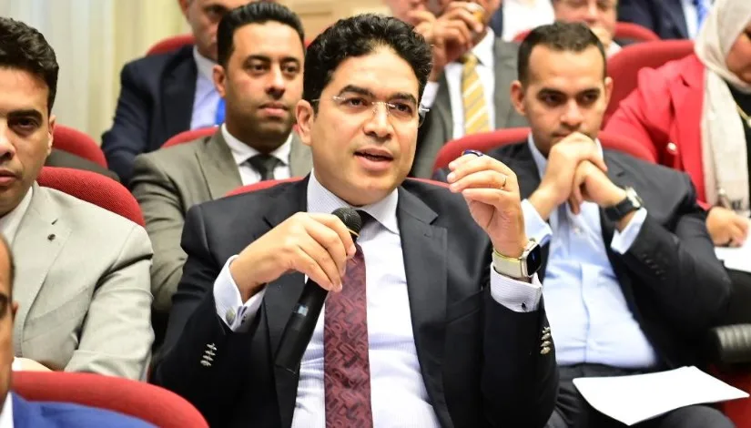 النائب ضياء الدين داود في مناقشة الإيجار القديم: الحكومة تتلاعب بالنار.