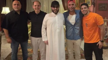 تركي آل الشيخ يشارك تفاصيل زيارته للزعيم عادل إمام ويُشعر جمهوره بالاطمئنان