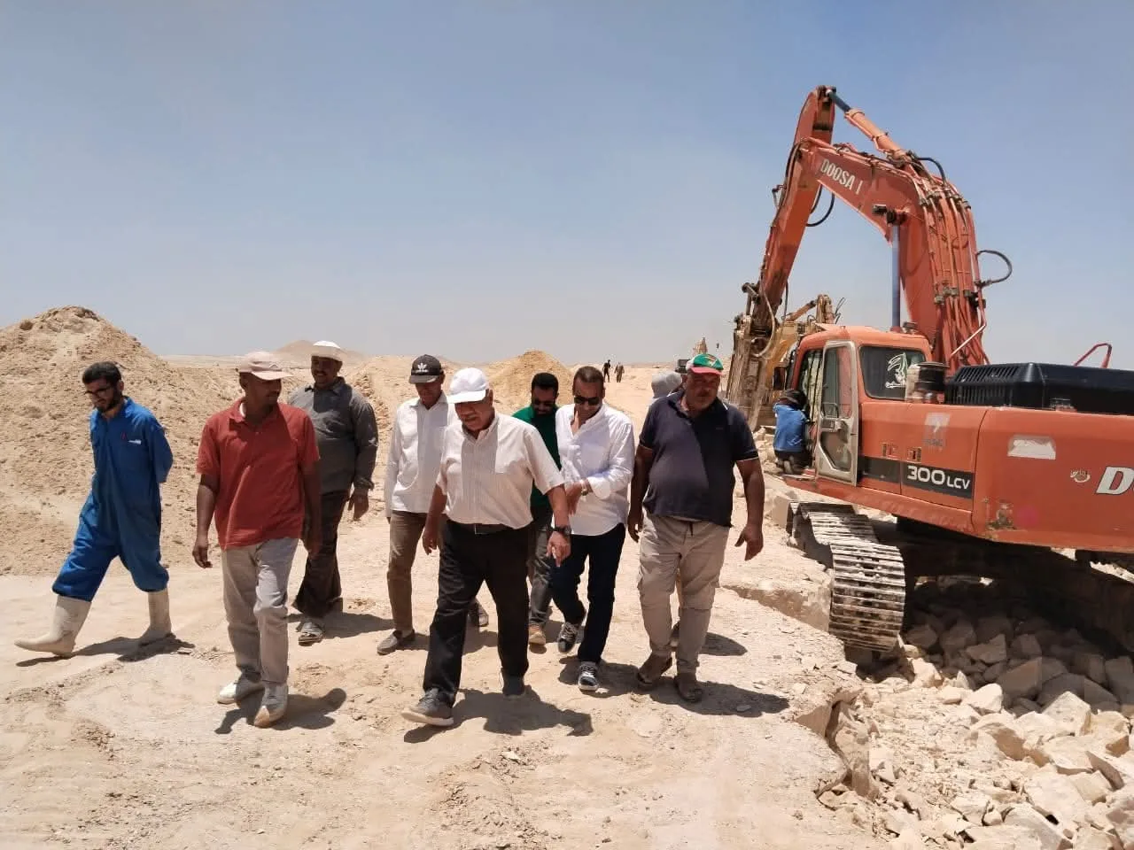 مدير مياه البحر الأحمر يراقب تقدم مشروع ازدواج خط الكريمات بتكلفة تبلغ 950 مليون جنيه