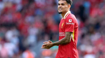 ليفربول يتيح لدياز فرصة الانتقال.