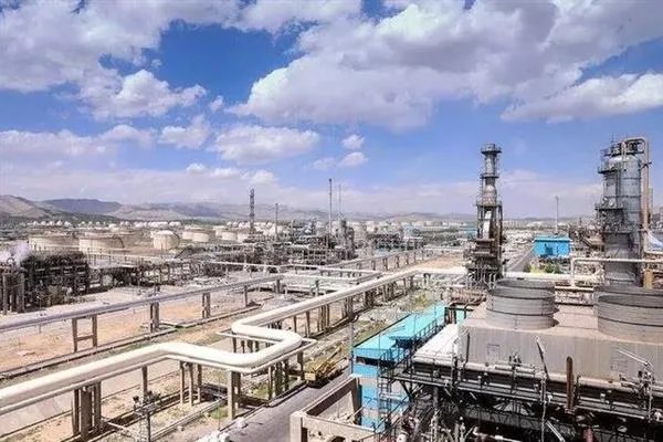 شركة بزان الإسرائيلية: الضربات الإيرانية تسببت في أضرار بمصنع النفط في خليج حيفا