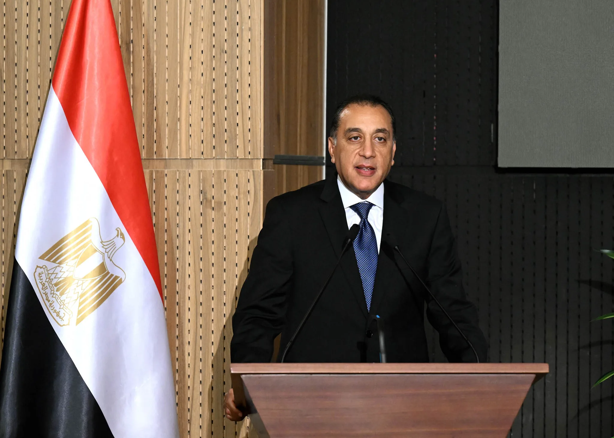 رئيس الوزراء: مدينة “جريان” ستخلق 250 ألف وظيفة لتحقيق رؤية تنموية شاملة رئيس الوزراء: مدينة “جريان” ستخلق 250 ألف وظيفة لتحقيق رؤية تنموية شاملة