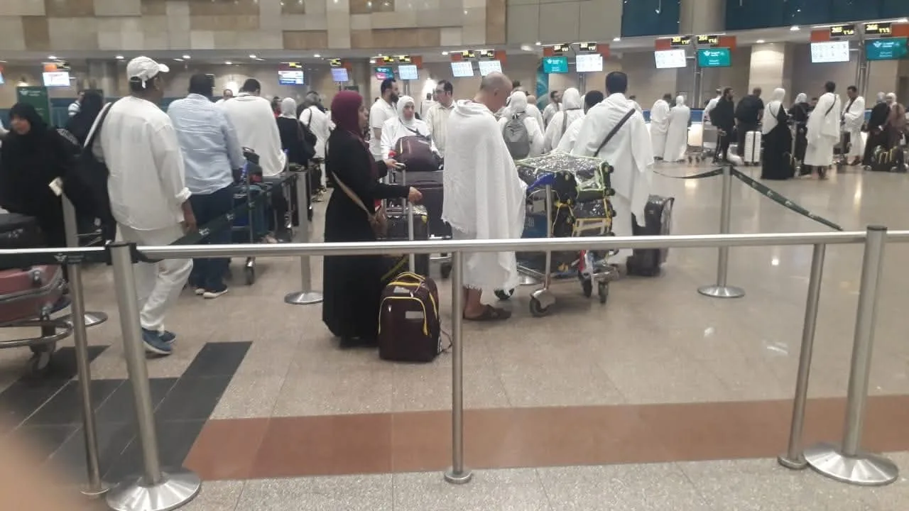 “السياحة”: وصول جميع الحجاج المصريين إلى الأماكن المقدسة بواقع 40,672 حاجًا “السياحة”: وصول جميع الحجاج المصريين إلى الأماكن المقدسة بواقع 40,672 حاجًا