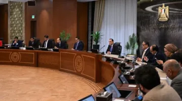 رئيس الوزراء: الحكومة وفرت ما وعدت به المصدرين وزادت دعم “رد الأعباء” إلى 45 مليار جنيه.