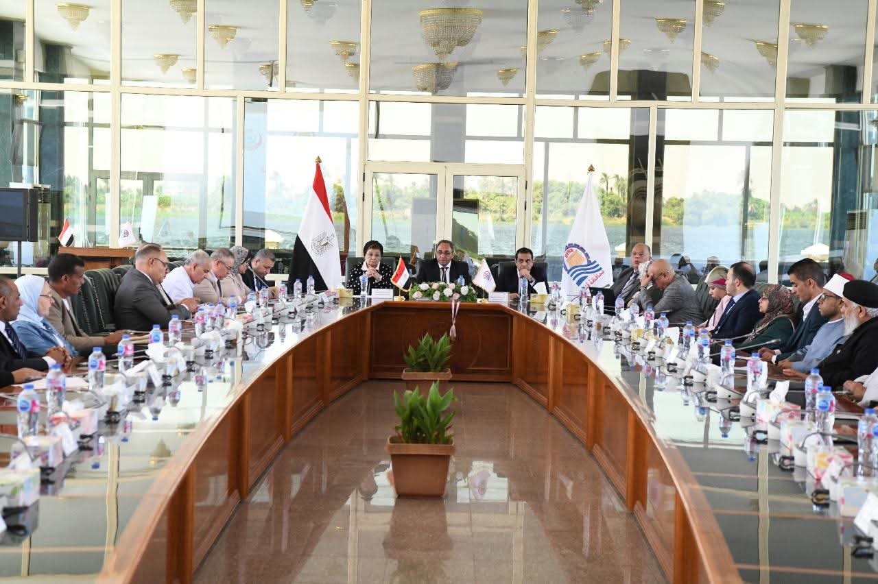 نائب وزير الصحة يبدأ اتخاذ خطوات لتعزيز مؤشرات الإنجاب ورعاية الأطفال حديثي الولادة. نائب وزير الصحة يبدأ اتخاذ خطوات لتعزيز مؤشرات الإنجاب ورعاية الأطفال حديثي الولادة.