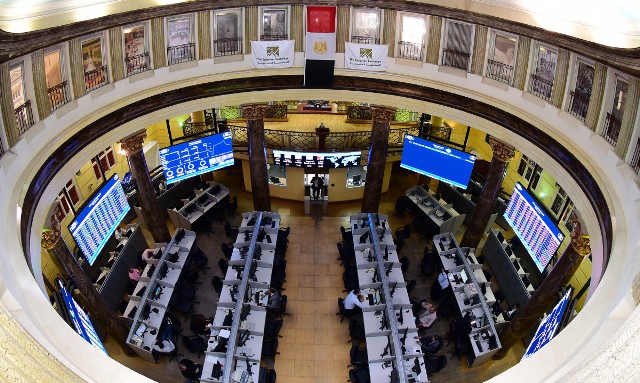 انخفاض جماعي لمؤشرات الأسهم في بداية التداولات الصباحية انخفاض جماعي لمؤشرات الأسهم في بداية التداولات الصباحية