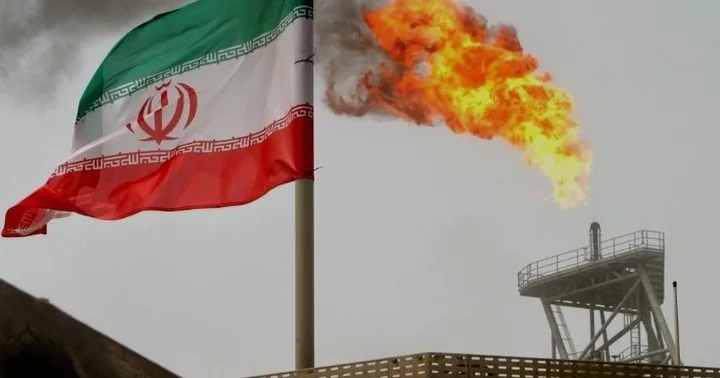 صادرات النفط الإيرانية ترتفع منذ انطلاق الحرب الإسرائيلية الإيرانية صادرات النفط الإيرانية ترتفع منذ انطلاق الحرب الإسرائيلية الإيرانية