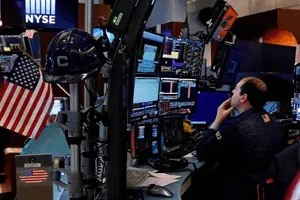 اختلاف في مؤشرات وول ستريت عند نهاية التداول… تراجع مؤشر داو جونز واستمرار مكاسب ناسداك