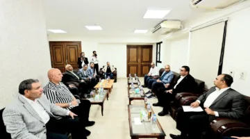 وزير الإسكان ومحافظ المنيا يلتقيان نواب البرلمان الممثلين عن المحافظة