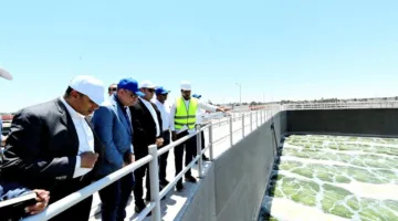 وزير الإسكان ومحافظ المنيا يزوران محطة معالجة مياه الصرف الصحي في برطباط بمركز مغاغة
