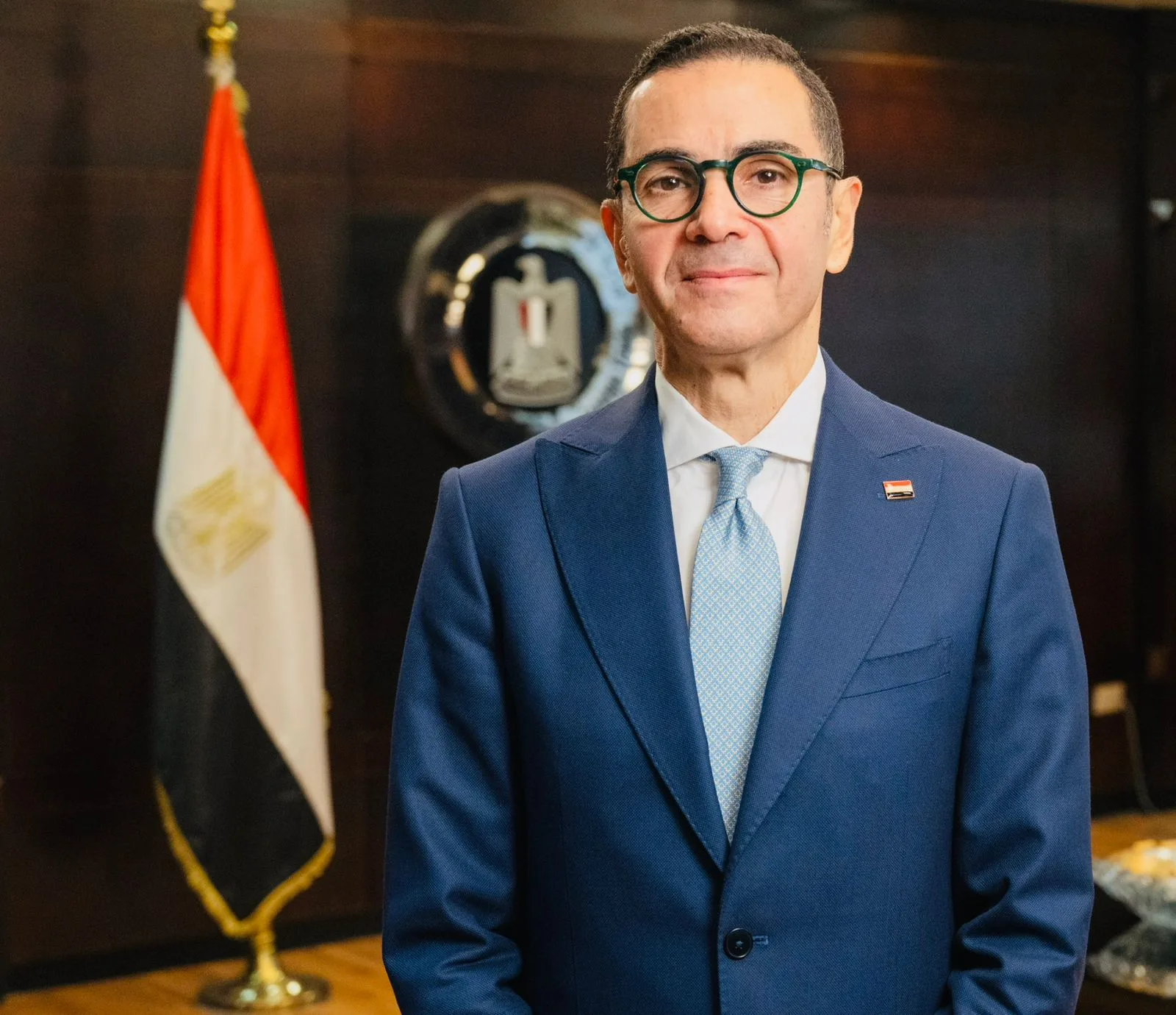 وزير الاستثمار يقوم بزيارة إلى الصين لتعزيز التعاون الاقتصادي المشترك