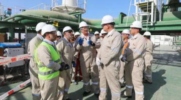 وزير البترول من سفينة “Energos Eskimo”: نحن مستعدون لصيف آمن من حيث الطاقة رغم التحديات العالمية.