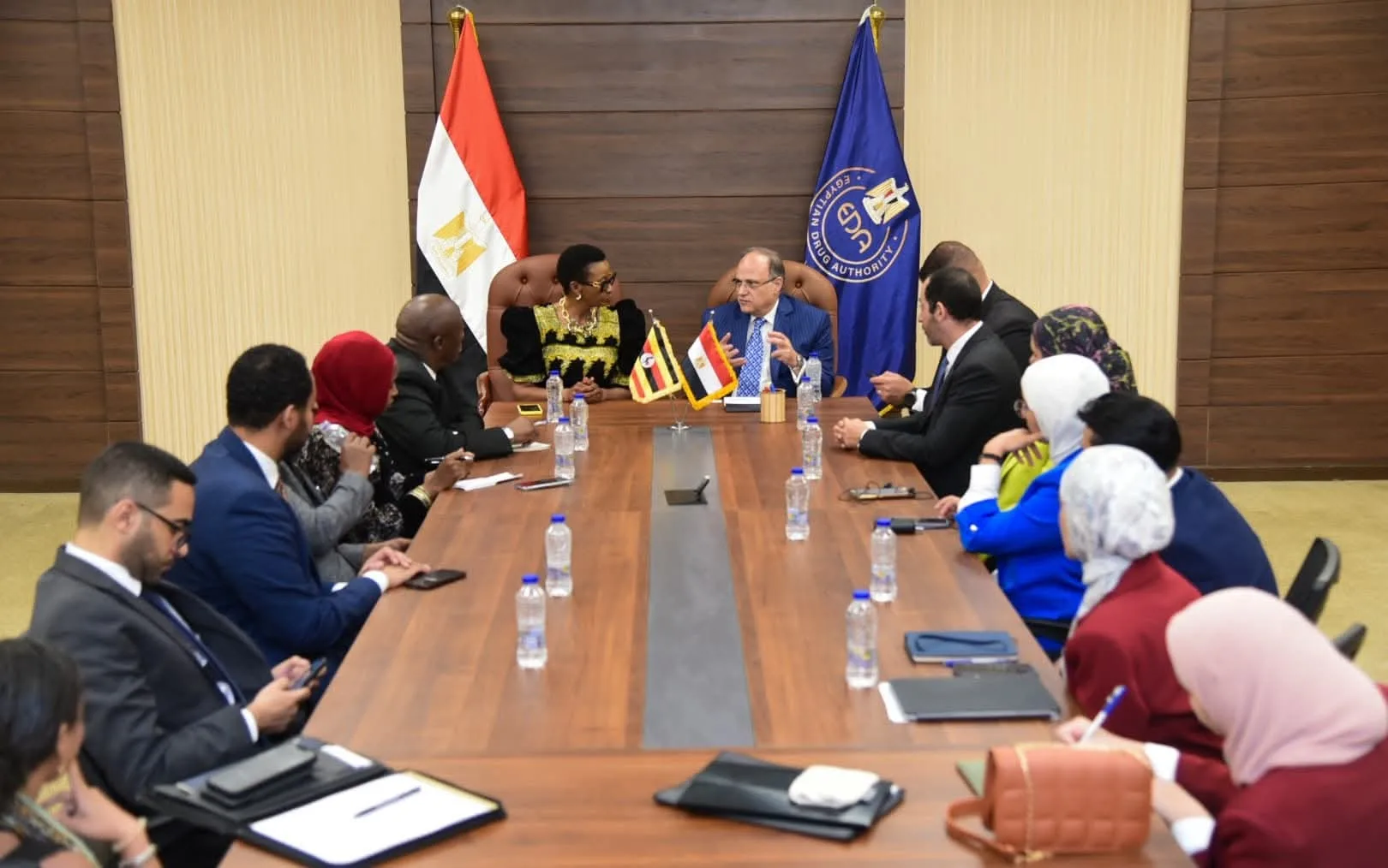شركة الأدوية المصرية تبحث مع أوغندا تعزيز التعاون في القطاع الدوائي خلال المؤتمر الطبي الإفريقي