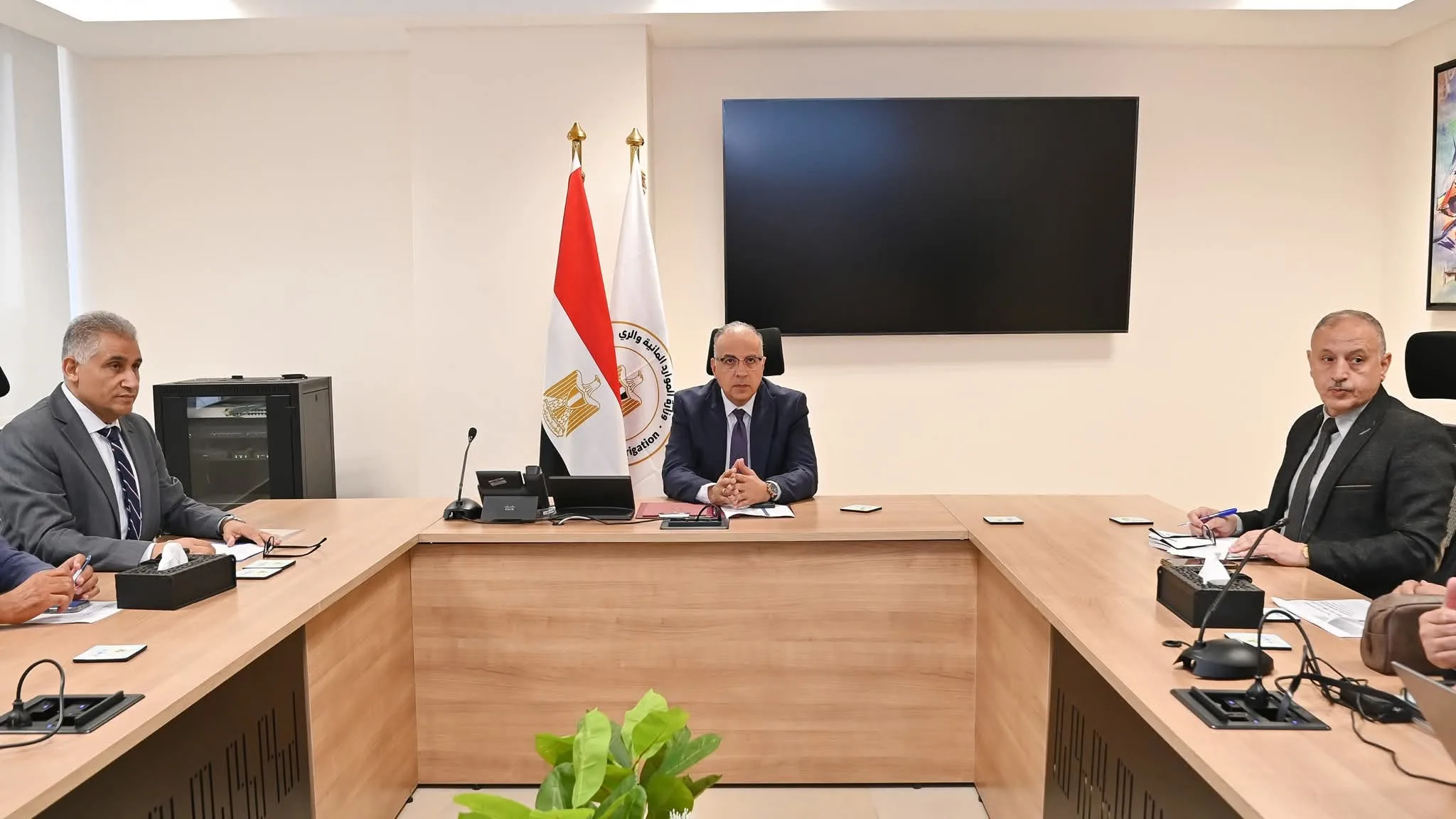 “الموارد المائية”: رصد دقيق لوضع المياه في الجيزة وتحسين شامل لإدارة ترعة شبرامنت “الموارد المائية”: رصد دقيق لوضع المياه في الجيزة وتحسين شامل لإدارة ترعة شبرامنت
