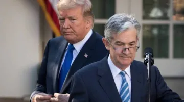 ترامب يتهم “باول” بالاحتفاظ بمعدلات الفائدة مرتفعة بشكل غير طبيعي.