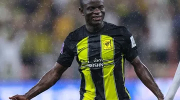 الهلال يعمل على استقطاب كانتي معارًا تحضيرًا لكأس العالم للأندية.