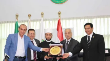 وزير الأوقاف يشارك في اختتام برنامج تعزيز الوعي الوطني لتطوير مهارات شباب الأوقاف بالشراكة مع المحكمة العربية للتحكيم.