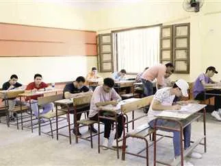 تداول صفحات الغش امتحان اللغة العربية بعد إخفاء رمز الباركود