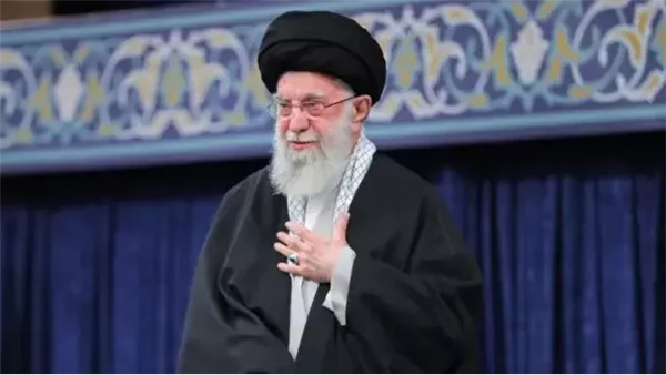 المرشد الإيراني يرد على ترامب: إيران ترفض أسلوب التهديد ولن تخضع لأي ضغوطات. المرشد الإيراني يرد على ترامب: إيران ترفض أسلوب التهديد ولن تخضع لأي ضغوطات.